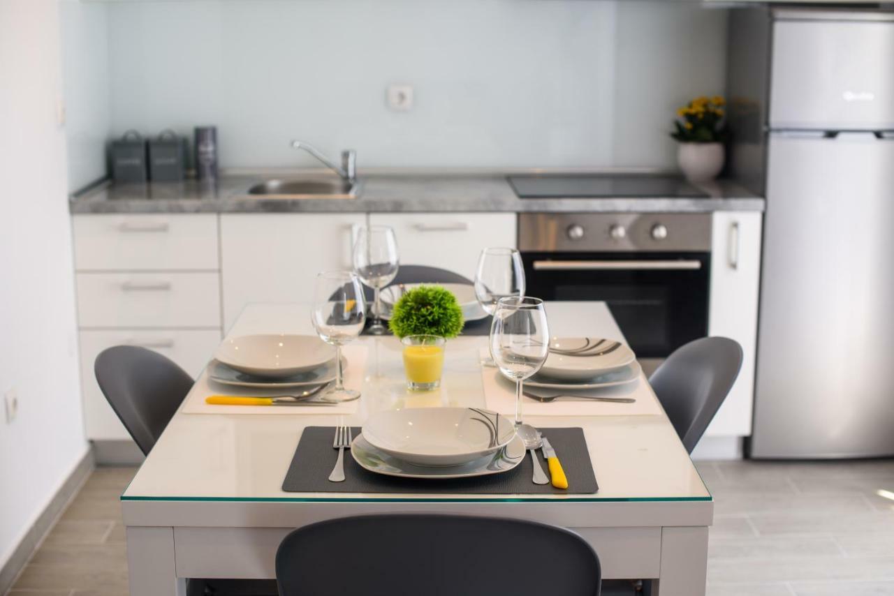 Apartmani Ville Vengo トロギール エクステリア 写真
